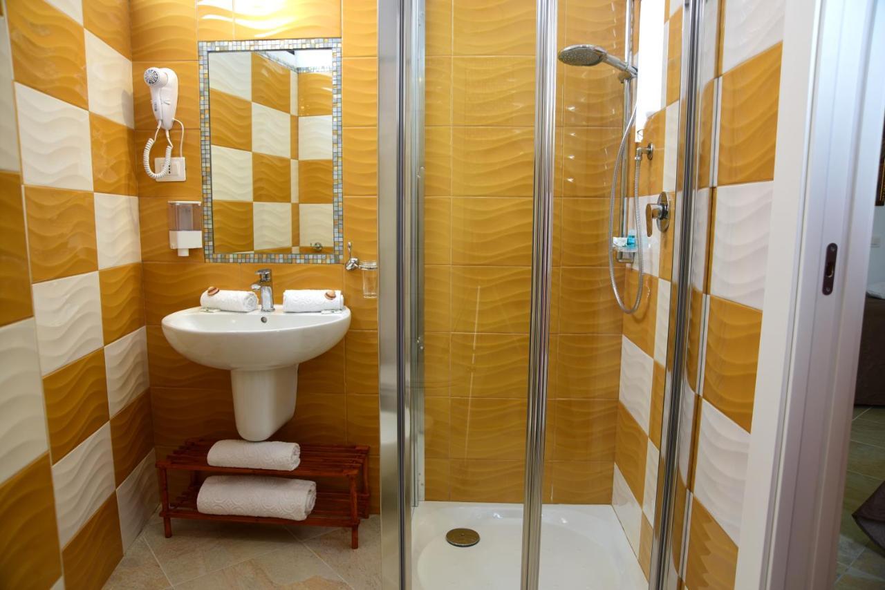 Armonia Rooms Termoli Ngoại thất bức ảnh
